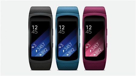Samsung Gear Fit2: vòng đeo tay sức khỏe màn hình 1,5", có thể chạy độc lập, pin 3-4 ngày, 179$