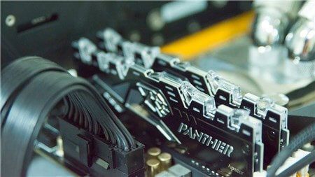 Đánh giá RAM Apacer Panther Rage DDR4