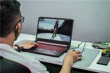 Nitro 5 (2019) - Laptop gaming Acer đâu chỉ có Predator !