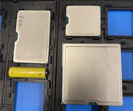 Phó chủ tịch Intel nhá hàng con GPU rời “to bằng cả lòng bàn tay”