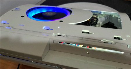 Modder phục chế lại chiếc PS3 yêu dấu thành bộ PC Ryzen RGB siêu ngầu