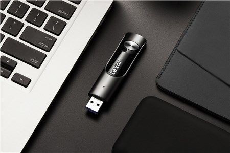 USB tốc độ cao Lexar JumpDrive P30 với chuẩn 3.2 Gen 1