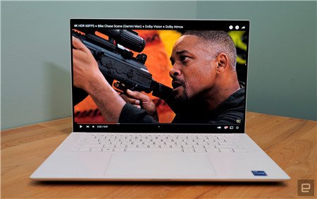 Đánh giá Dell XPS 15 OLED: Mẫu Laptop 15 inch hoàn hảo