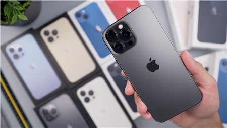 Là Fan Apple thì đừng nên bỏ lỡ dịp Sale iPhone 13 cuối năm của Techzones