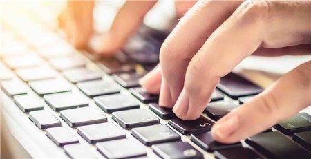 Bàn phím laptop bị liệt: Nguyên nhân và cách khắc phục