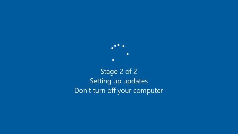 Có cách nào để tự động tắt các cập nhật của Windows 10 khi tắt máy tính mà không cần phải thủ công vô hiệu hóa chúng qua Services.msc không?