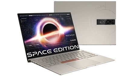 Ra mắt ASUS Zenbook 14X OLED Space Edition với một chiếc màn hình nhỏ trên nắp laptop