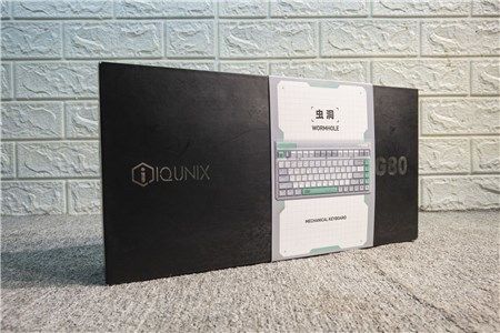 IQUNIX OG80 bàn phím dân chuyên: 3 Mode kết nối đa dạng, khung phím chắc chắn, Hot Swap tiện lợi