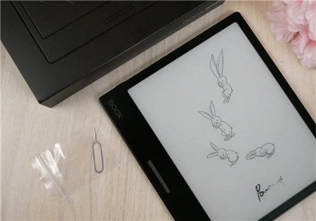 Đánh giá Onyx Boox Leaf 2: Máy đọc sách pin trâu, chuyển trang mượt mà với màn hình lên đến 7 inch