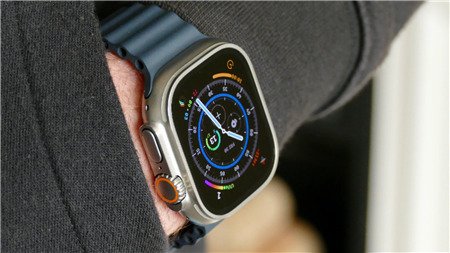 Apple Watch Ultra thế hệ tiếp theo có thể sở hữu màn hình Micro-LED