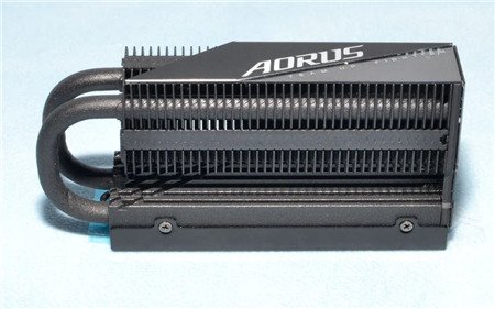 Đánh giá SSD Gigabyte Aorus Gen5 12000: Nhanh, không quạt và đáng gờm