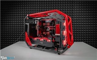 D-Frame Aorus Red Blood RTX 3090 by Techzones